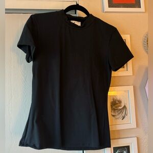 Vixen short sleeve top